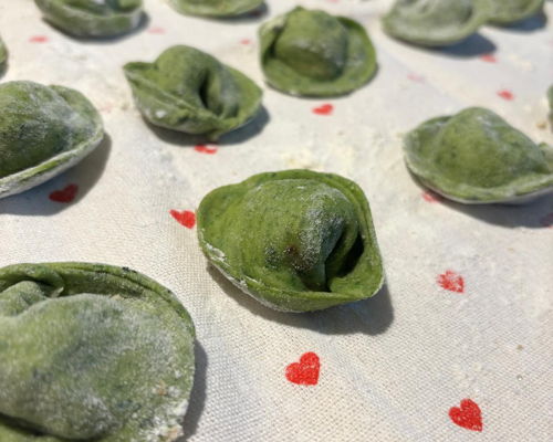 Cooking classes Rho: Few ingredients, essential gestures, the pleasure of cooking