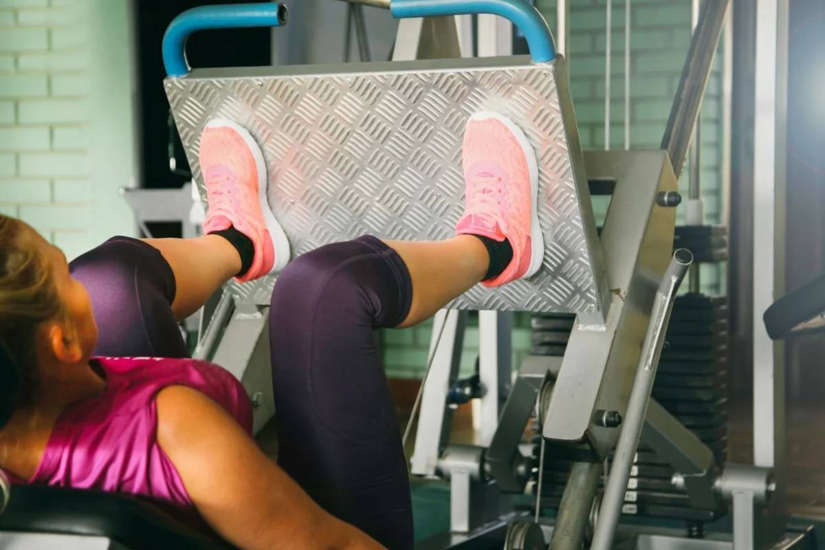 What Muscles Does Leg Press Work? Torokhtiy Weightlifting