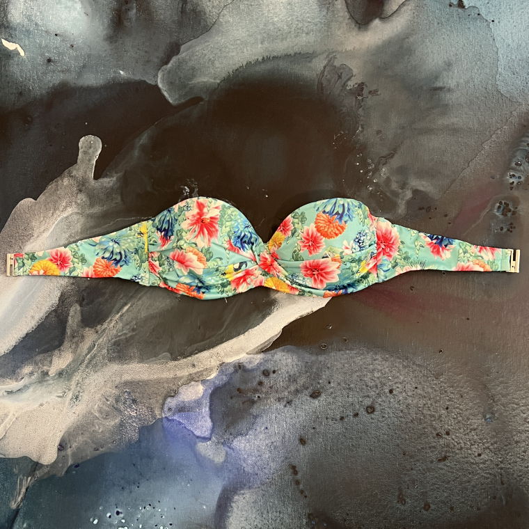 Balconett Flower Bikini Top 💚✨🦋🌞