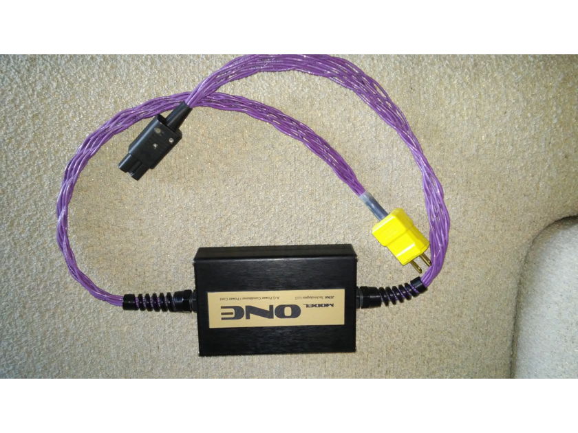 JENA Labs Model  ONE Conditioner/Power Cord