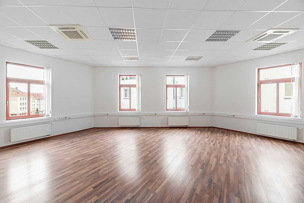  Prague
- Pronájem kanceláře v klidné lokalitě Dejvic, 180 m²