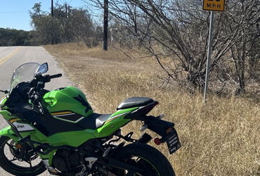 2025 KAWASAKI NINJA 500 SE ABS KRT EDITION motorcycle for rent near Austin, TX