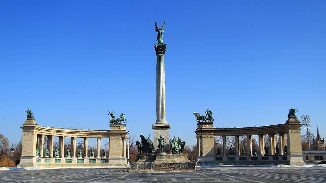 Discover Budapest: 4-Hour Tour of Pest & Buda - photo 2