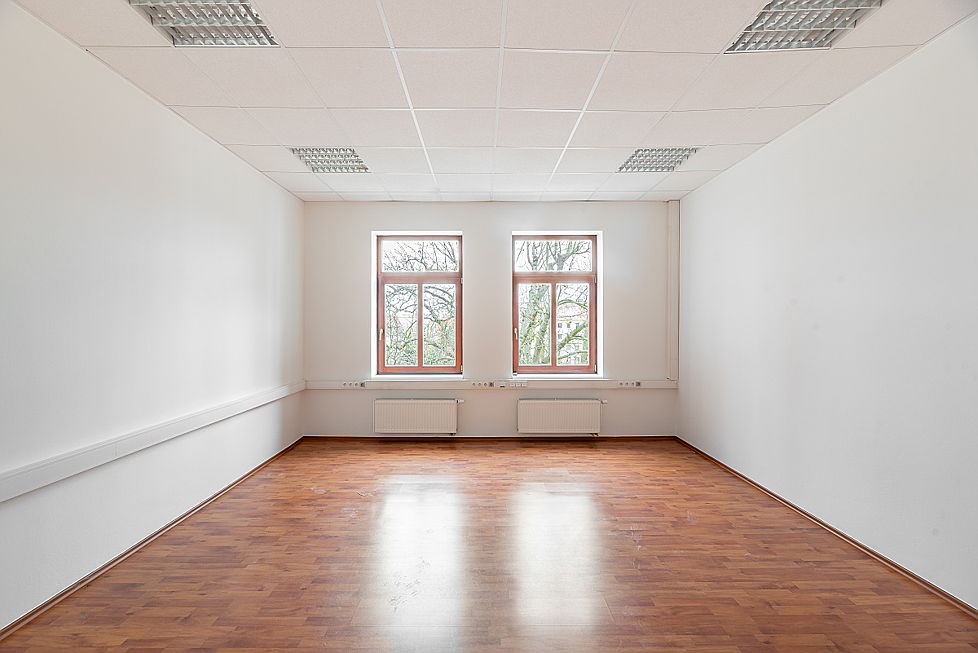  Praha 5
- Pronájem kanceláře v klidné lokalitě Dejvic, 180 m²