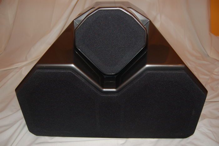 Wilson Audio Watch 2 Center dark titanium mint