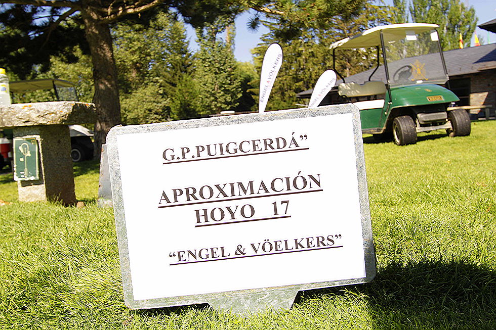  Puigcerdà
- Hoyo-Golf-Cerdanya.jpg
