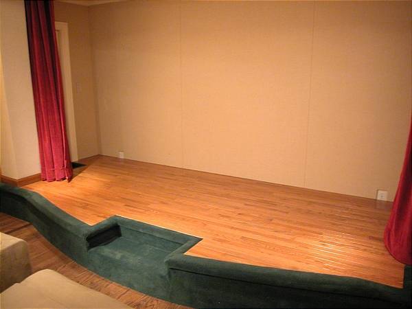 Davis Home Interior 312