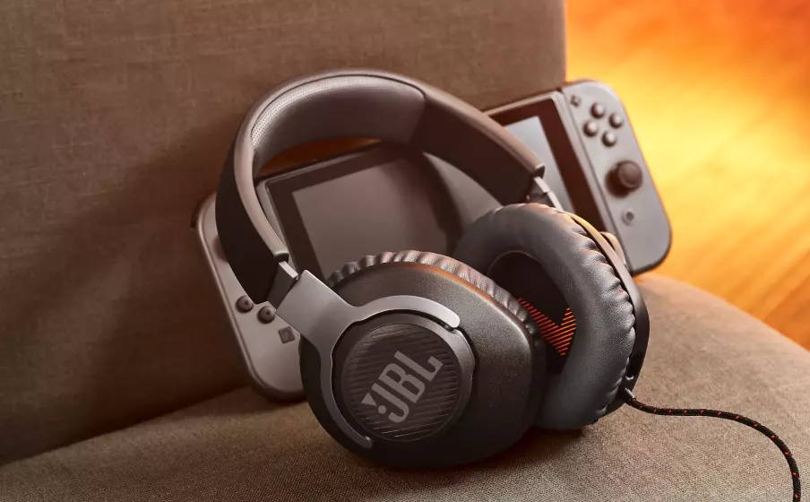 <span>Powerful JBL Pro Sound</span>