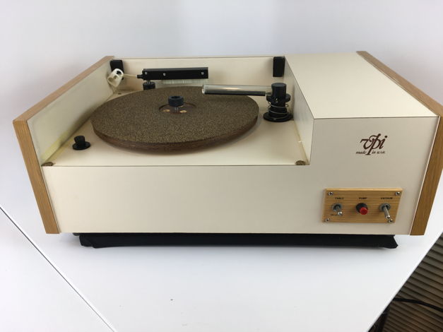 VPI Industries HW-17 Record Cleaner.  Improve ALL Your ...
