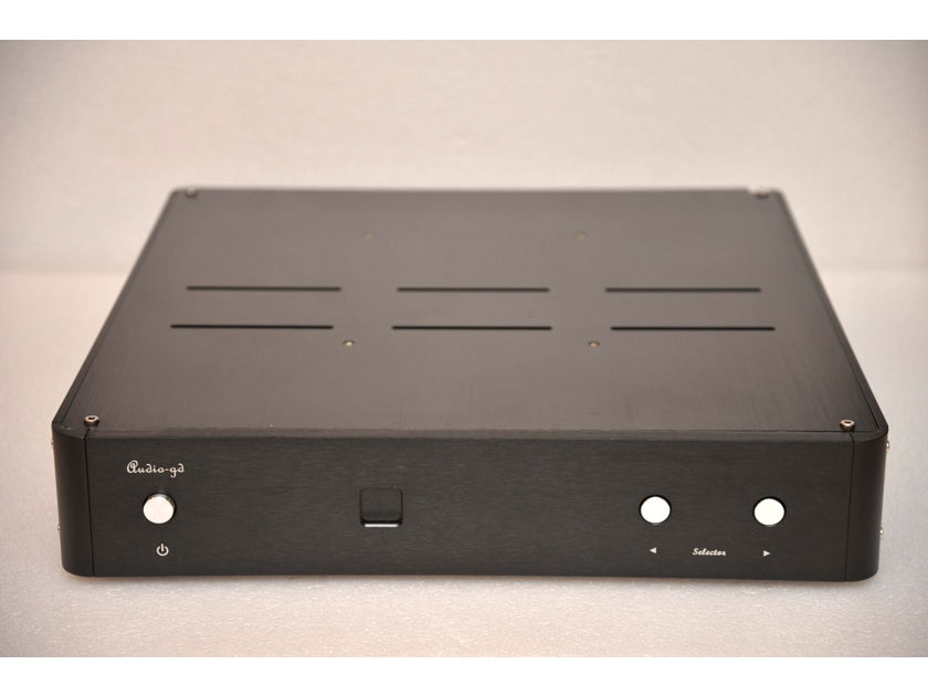 Audio-GD Master 7 Ultimate PCM1704 UK DAC - USB version