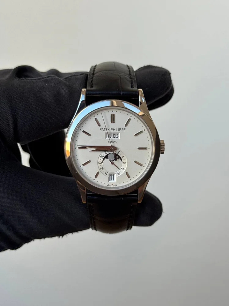 Patek Philippe Annual Calendar 5396G-011