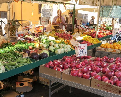 Tour enogastronomici Lecce: Tour mercato locale e cooking class in Salento