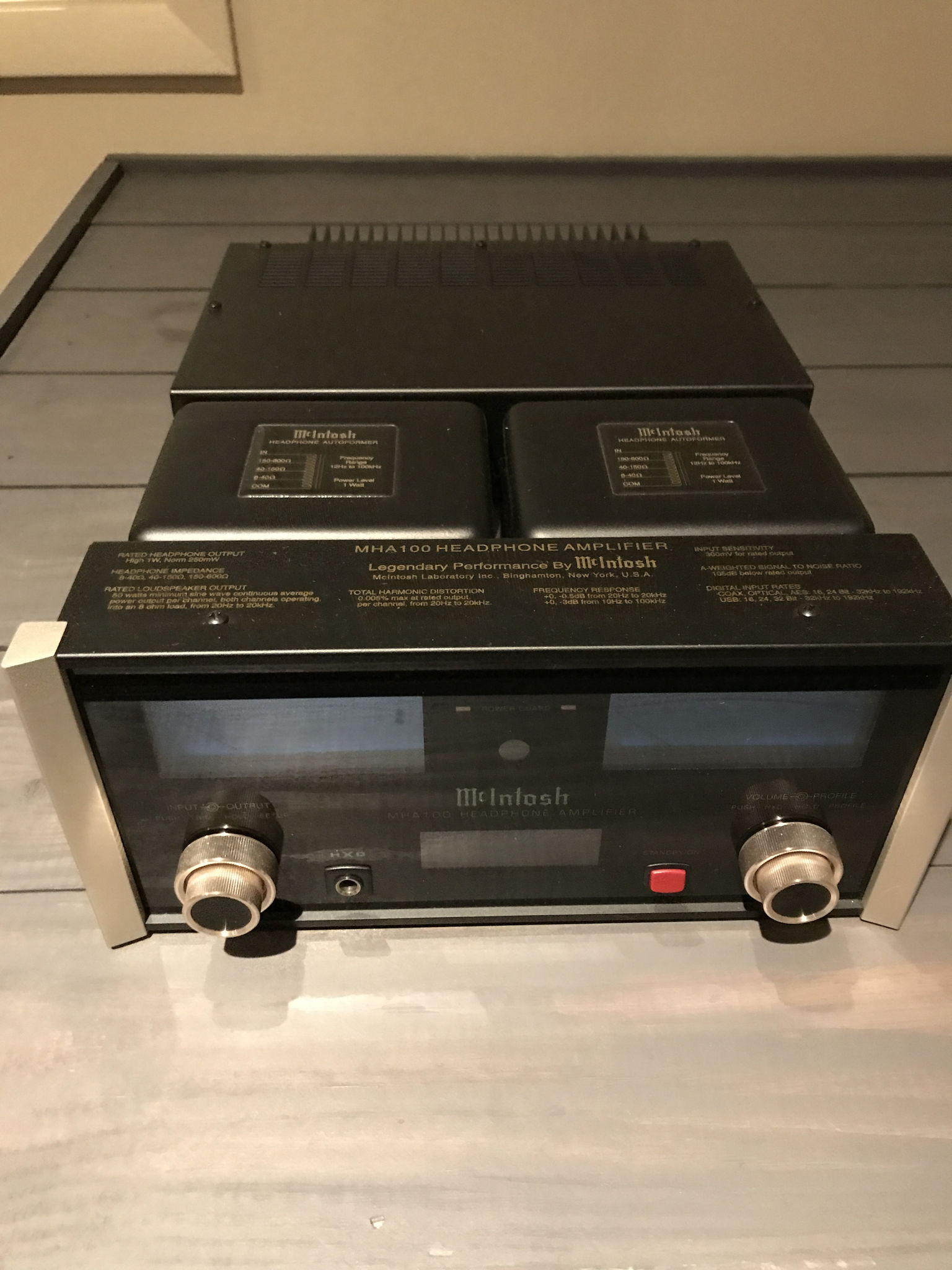 McIntosh MHA-100 excellent condition 3