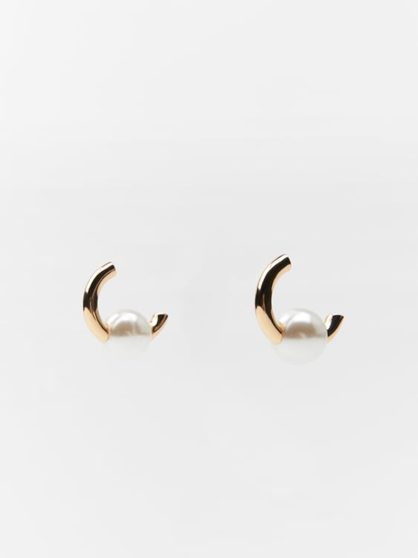 PEARL HOOP EARRINGS