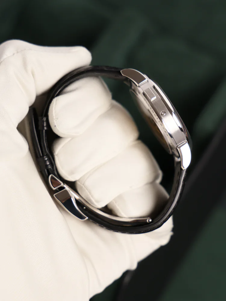 Daymatic with original 950 Platinum deployment clasp