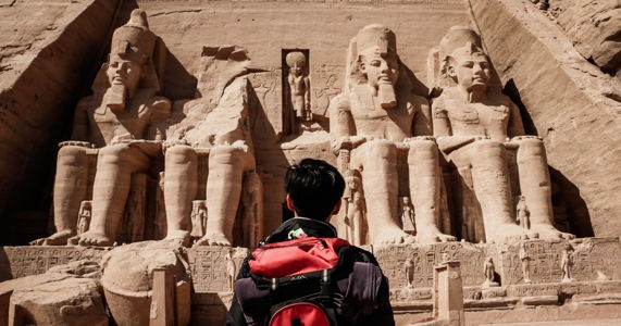 abu-simbel-temple