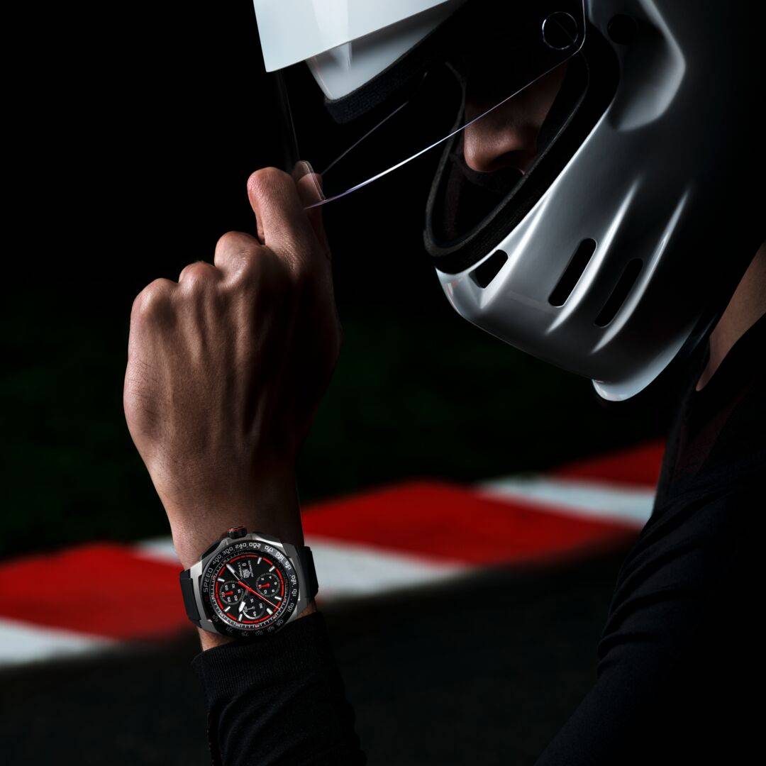 Model wearing watch - Discover all TAG Heuer watches at Reis-Nichols Jewelers