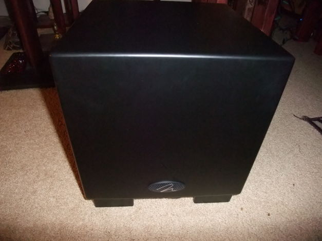 MARTIN LOGAN Dynam 700W SEALED SUBWOOFER