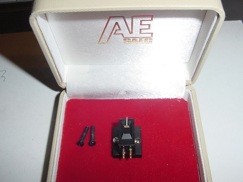 SAEC C-2 rare high output MC cartridge HOMC complete with box