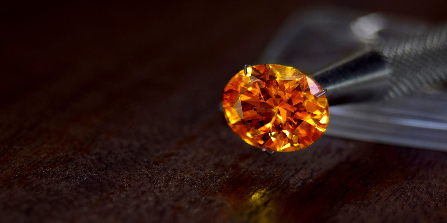 Orange diamond