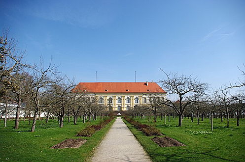  Dachau
- dachau-4953618_640.jpg