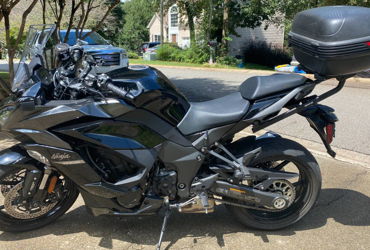 2021 KAWASAKI NINJA 1000SX motorcycle for rent near Canton, GA