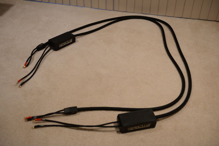 Spectral MH-770 series II speaker cables