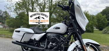 2024 HARLEY-DAVIDSON STREET GLIDE motorcycle for rent near Canton, NC