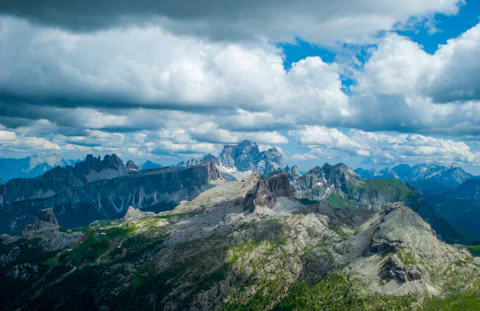 Dolomites and Prosecco Hills Day Trip from Venice with Wine