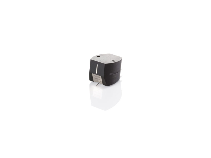 Clearaudio Maestro Ebony V2 3.6mv MM Cartridge