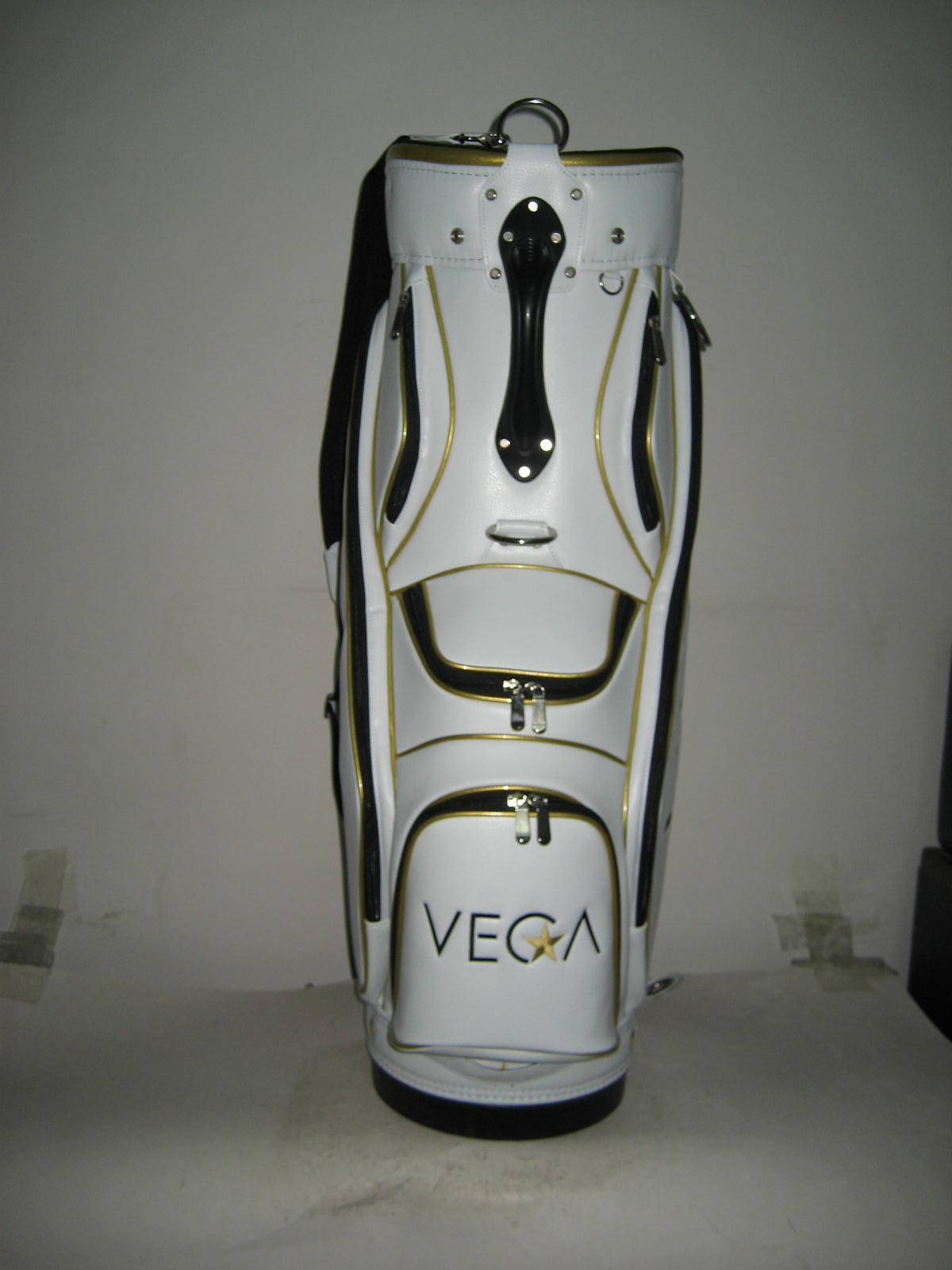 Customised football club golf bags by Golf Custom Bags 203
