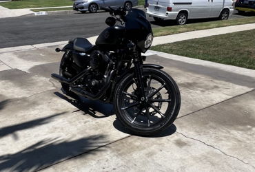 2022 HARLEY-DAVIDSON IRON 883 motorcycle for rent near Los Angeles, CA