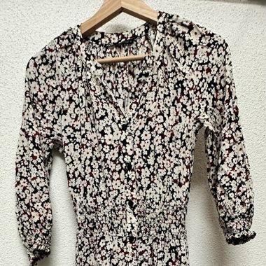 Luftiges Kleid von ZARA