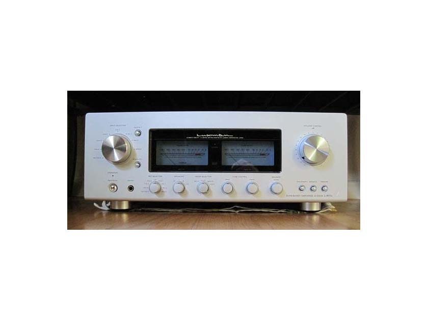 LUXMAN L-507u INTEGRATED AMP, LESS THAN A YEAR OLD,  NEAR PERFECT!