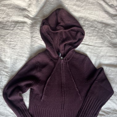 Burgundy zip-up sweater jacket