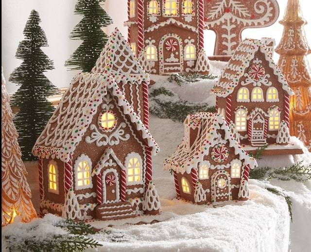 outdoor decoration nutcrackers with wreath and candy cane