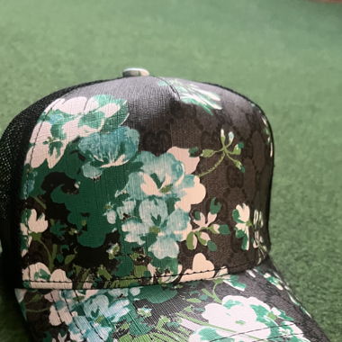 Gucci Hut Blume