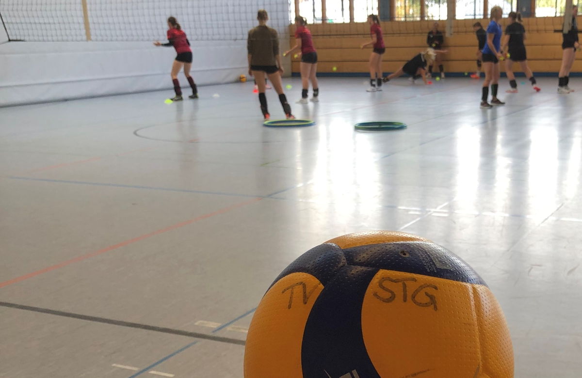 Volleyball-Damen ausm Trainingslager zurück