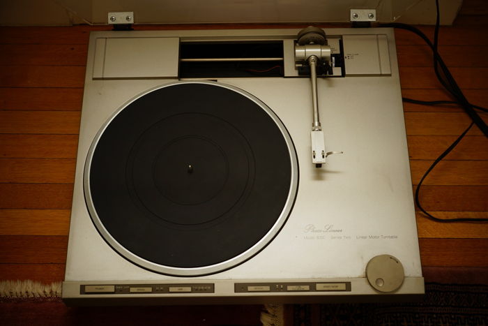 Phase Linear 8000 Series II Linear Tracking Turntable