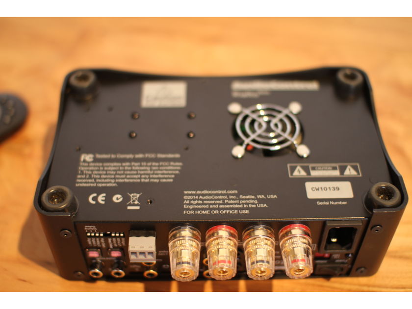 Audio Control Rialto 600 integrated digital amp