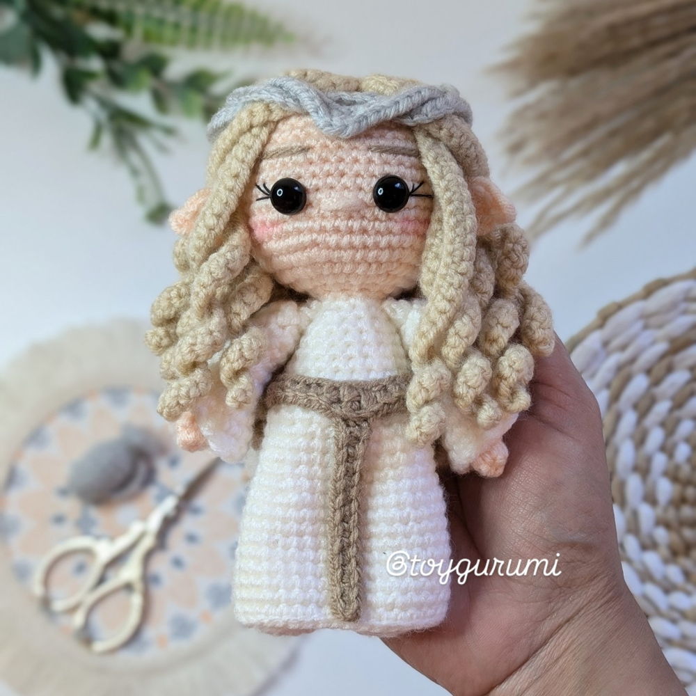 LOTR Galadriel Amigurumi
