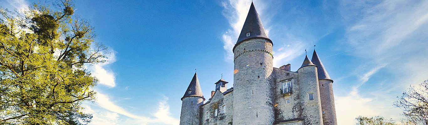  Hechtel-Eksel
- Château de Vêves