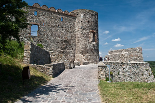 Крепость Девин, мемориал Славин, Старый город Братиславы