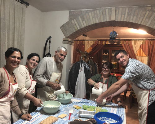 Corsi di cucina Assisi: La magia della pasta fatta a mano