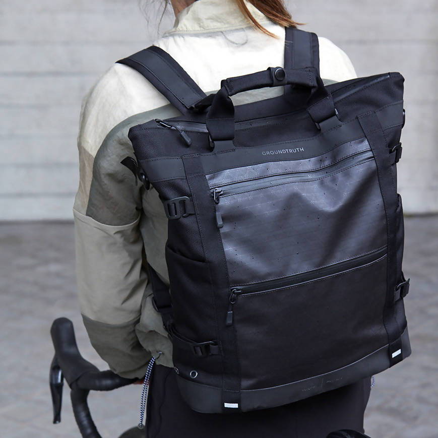 Carry your gadgets globally with GROUNDTRUTH’s bags and accessories merging fashion and technical innovation, in collaboration with RIKR and OceanBottle