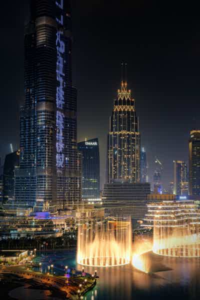 Dubai Mall Fountain Show and Burj Lake Wooden Boat Ride - photo 1
