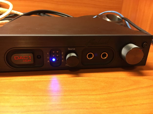 Benchmark Media Systems DAC-1 HDR DAC/Preamp/Headphone Amp