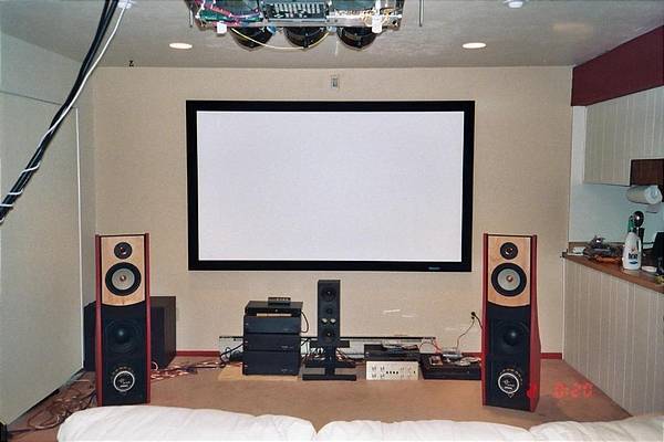 Linkwitz Orion based home theater