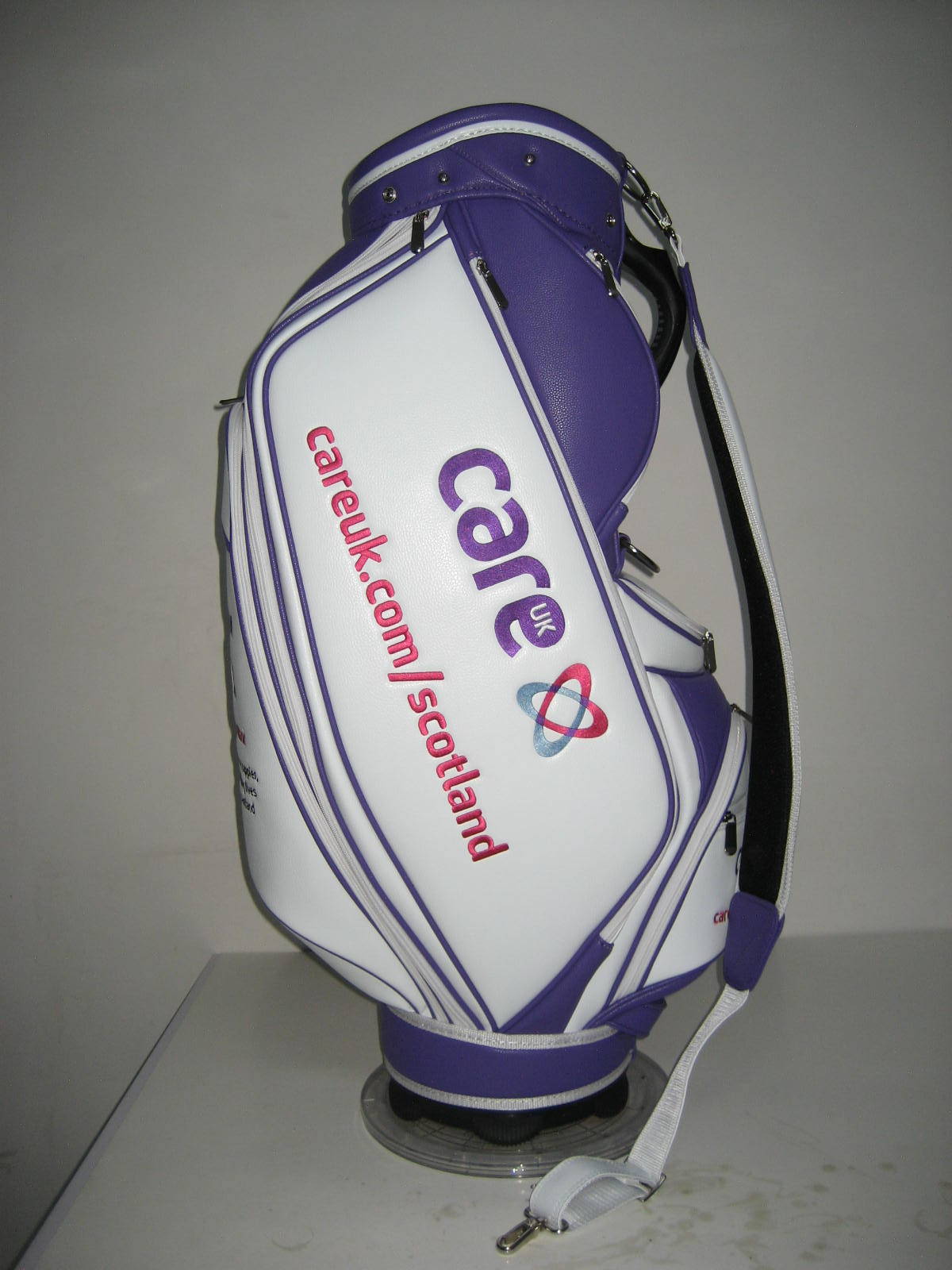Customised football club golf bags by Golf Custom Bags 59
